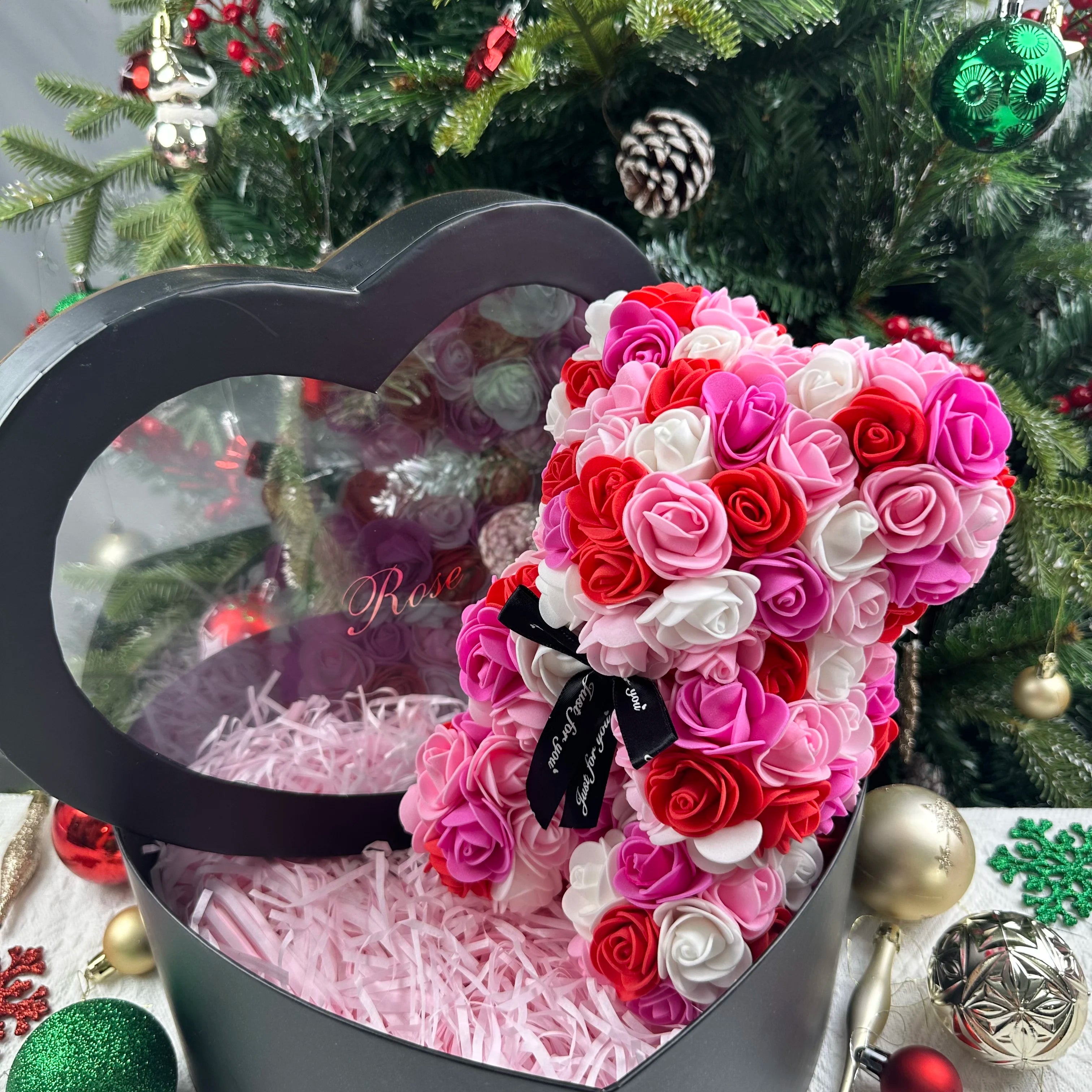 Lovina™ Rosenbär – Sag’s mit ewigen Blüten