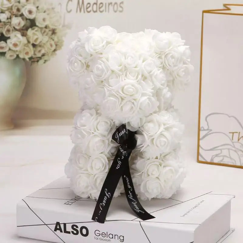 Lovina™ Rosenbär – Sag’s mit ewigen Blüten